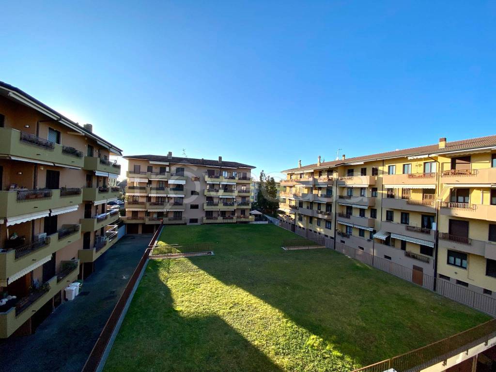 Appartamento in vendita a Bussero via Sandro Pertini, 31