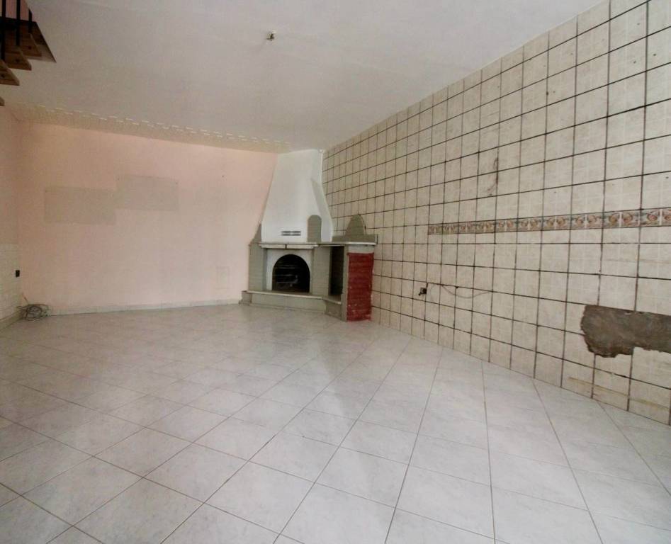 Appartamento in vendita a Massa di Somma via Capracotta, 66