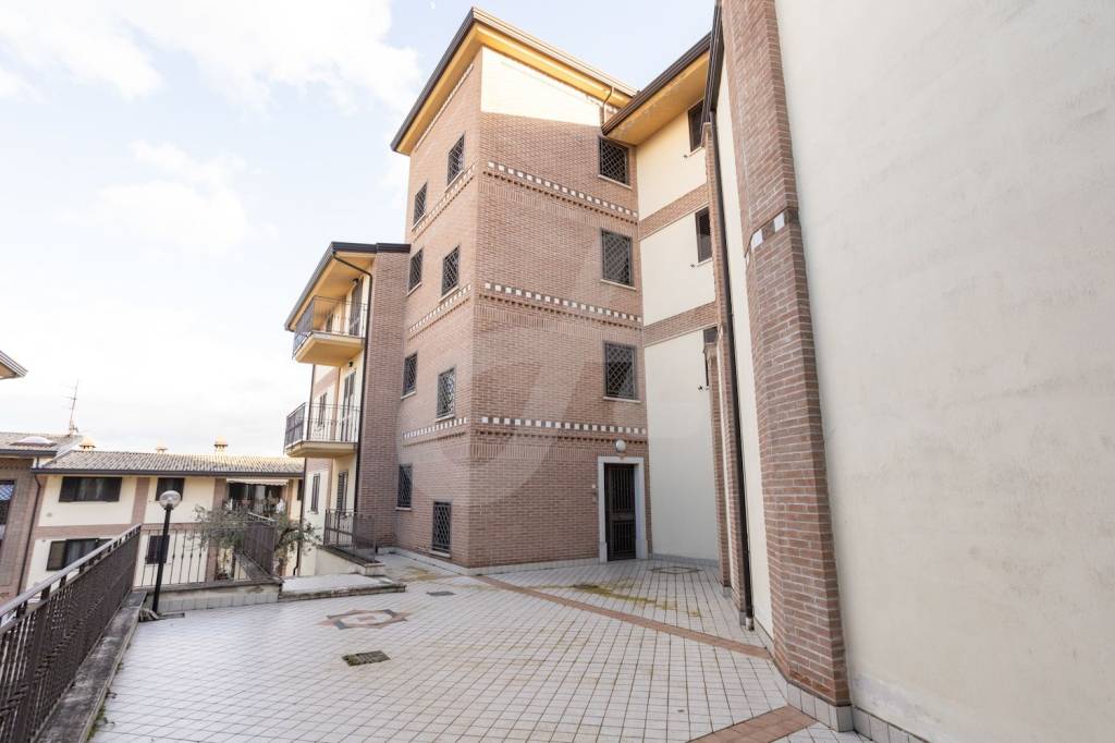 Appartamento in vendita a San Nazzaro via Cesare Battisti, 4