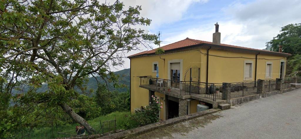 Appartamento in vendita a San Mauro Cilento via Sorrentini