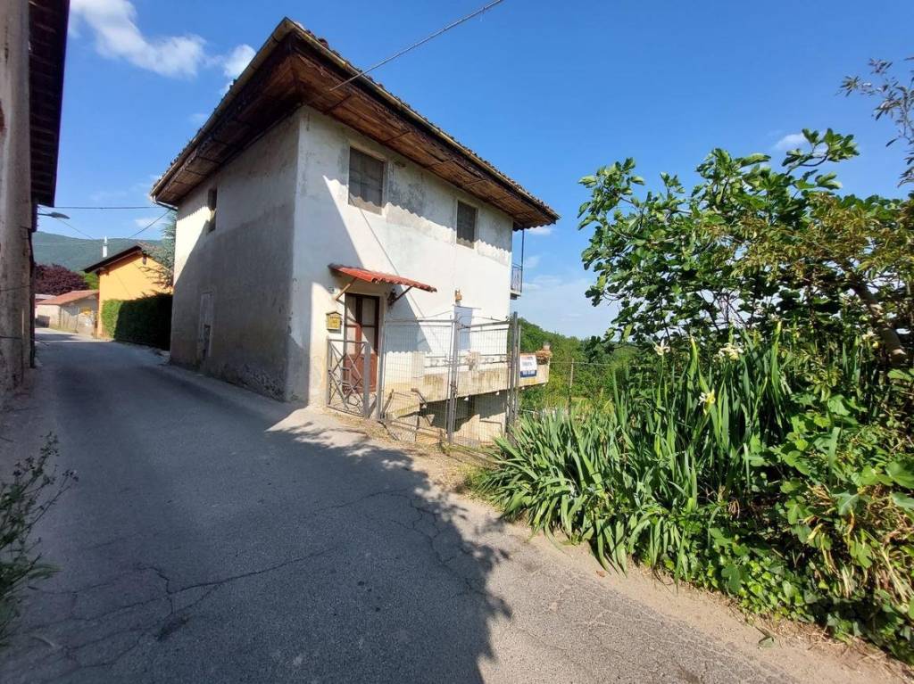 Casa Indipendente in vendita a Cumiana strada Trucco Levrino, 6