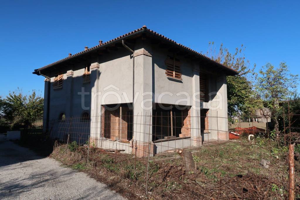 Villa Bifamiliare in vendita a Bologna via Cadriano