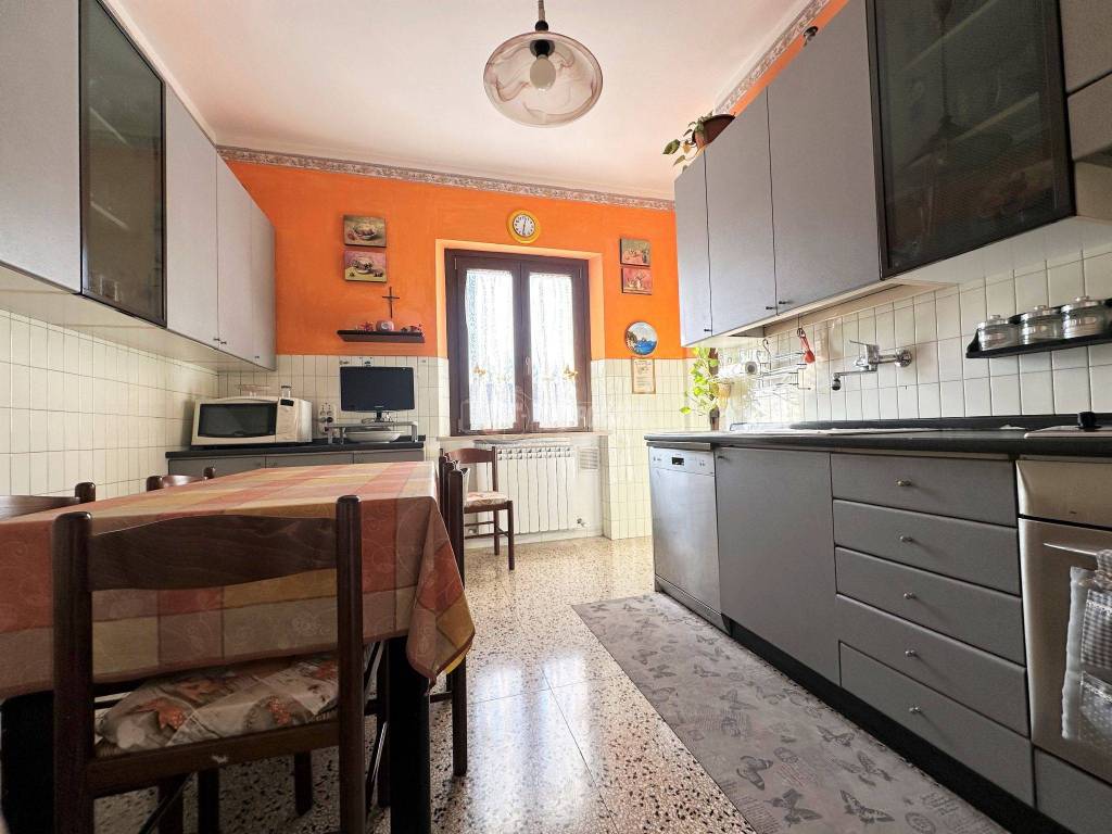 Appartamento in vendita a Piacenza via 21 Aprile, 91