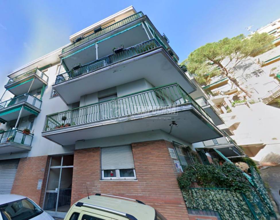 Appartamento in vendita a Rapallo via Laggiaro 90