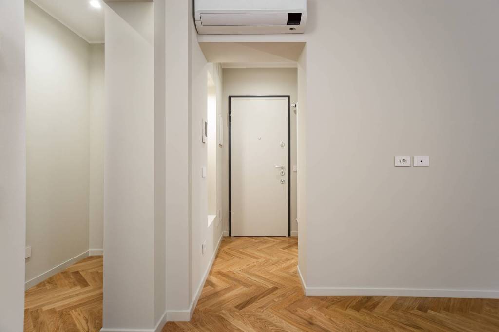 Appartamento in vendita a Milano viale Certosa, 41