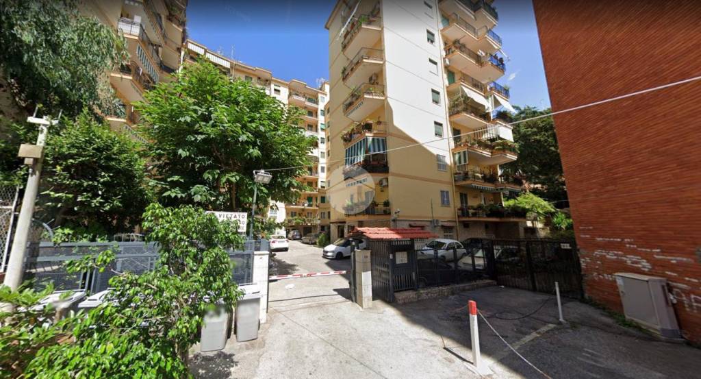 Appartamento in vendita a Napoli via Capaldo Giuseppe, 30
