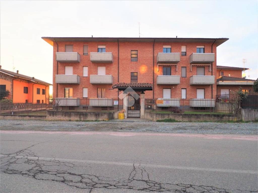 Appartamento in affitto a Brusnengo via Pastore Giulio, 2
