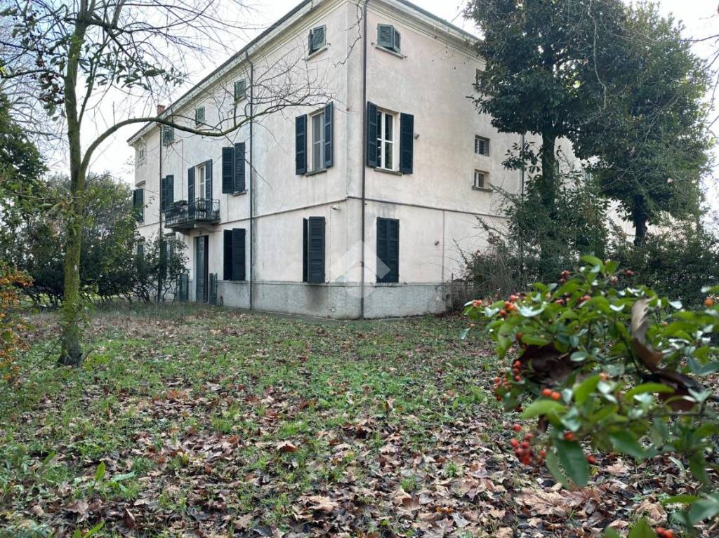 Appartamento in vendita a Parma via Maselli Mario, 39
