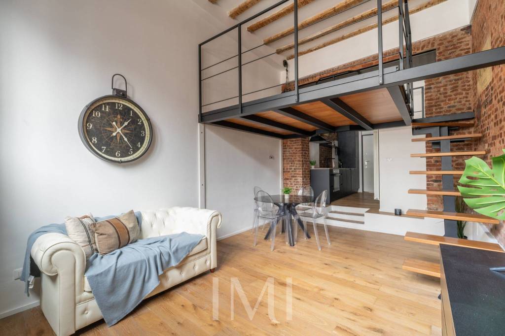 Appartamento in vendita a Milano via Evangelista Torricelli, 21