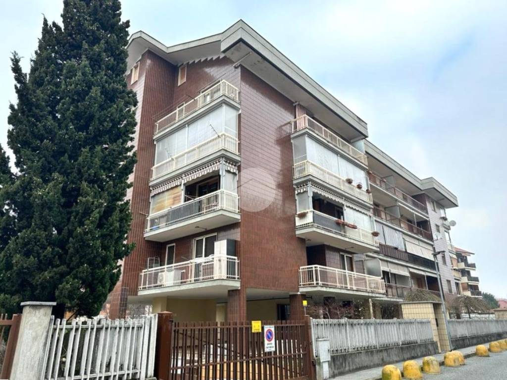 Appartamento in vendita a Orbassano via dei fraschei, 57