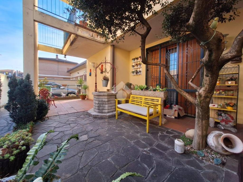 Villa in vendita a Desio via Filippo Meda, 7