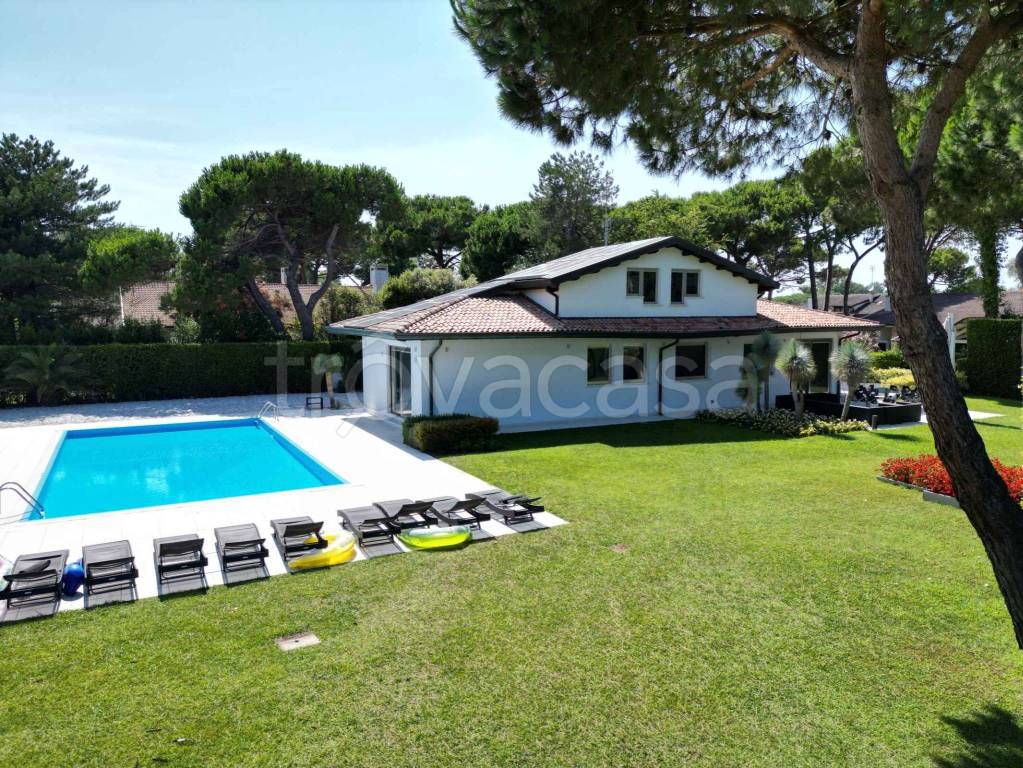 Villa in vendita a Rosolina viale Toni Gardini