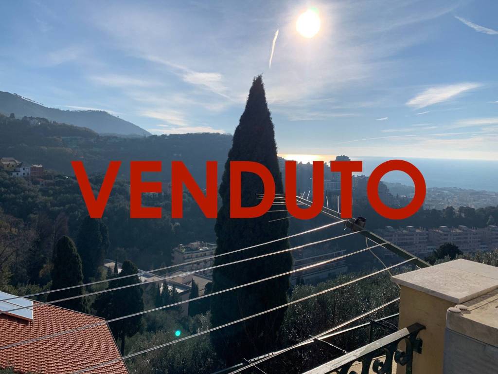 Appartamento in vendita a Genova via Angelo Olivieri
