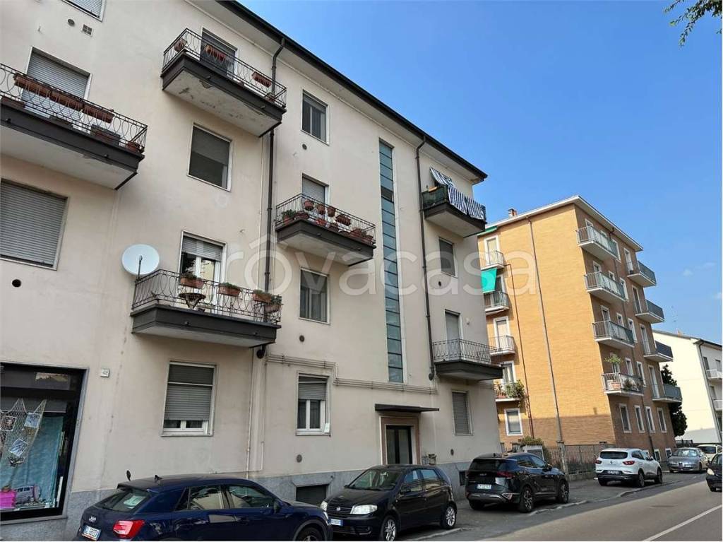 Appartamento in vendita a Pavia via Ferrini, s/n