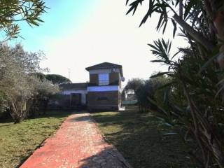 Villa in in vendita da privato a civita castellana via roma, 9