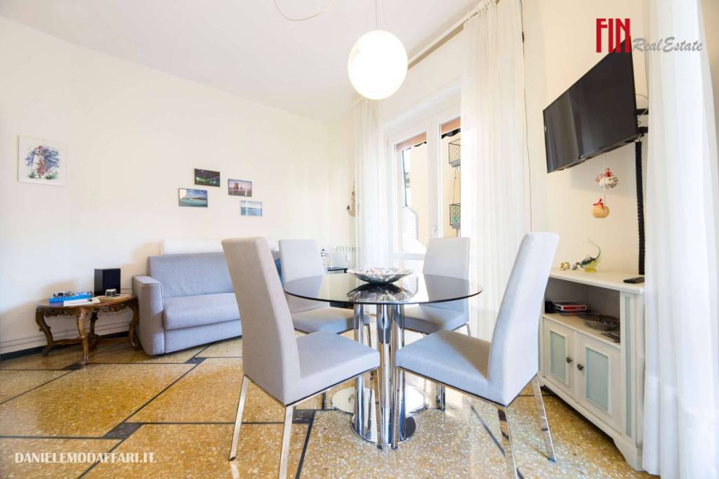 Appartamento in vendita a Rapallo via Privata Lazzerini