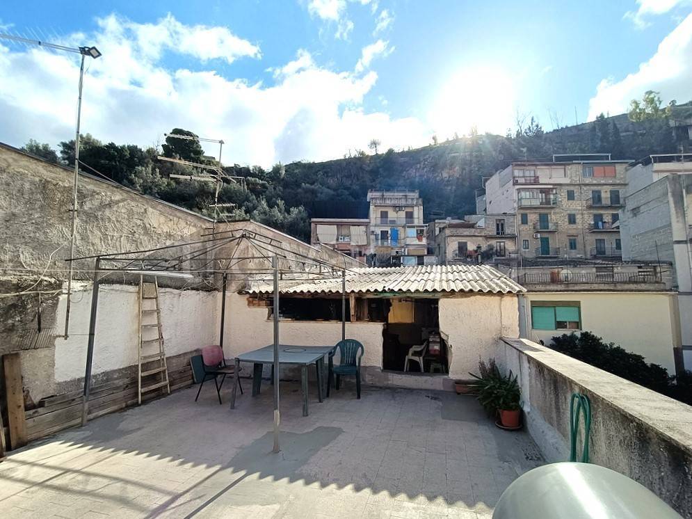 Appartamento in vendita a Palermo vicolo Pilieri, 21