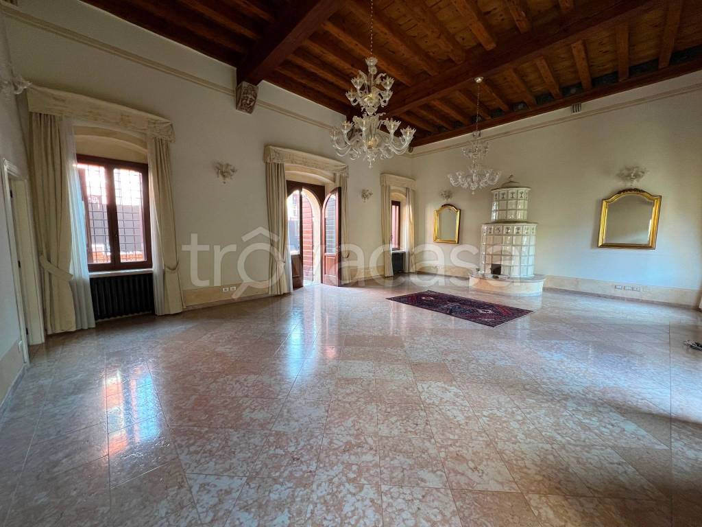 Villa in vendita a Bussolengo via Andrea Mantegna