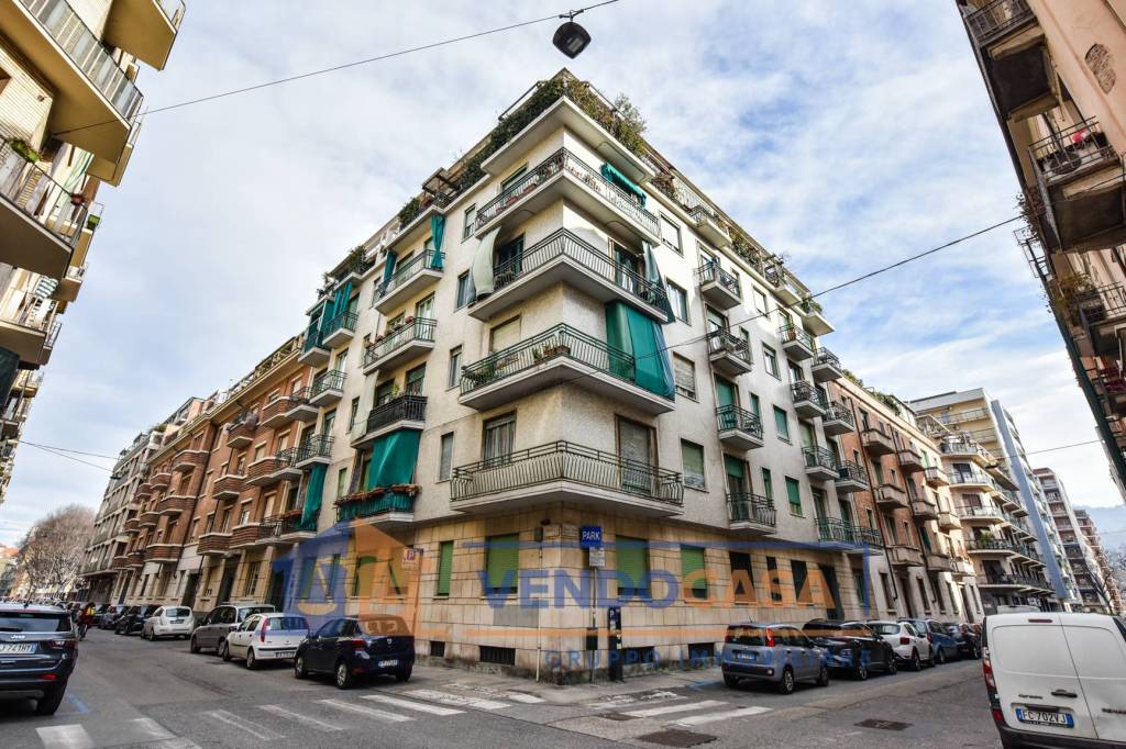 Appartamento in vendita a Torino via Ormea, 135