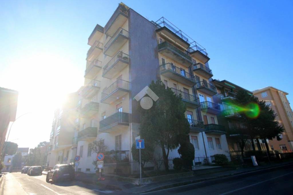 Appartamento in vendita a Cornaredo via Giuseppe Parini, 16