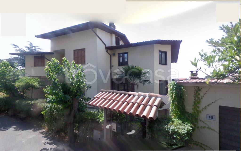 Villa Bifamiliare in vendita a Castelnuovo di Porto circonvallazione Beethoven, 18