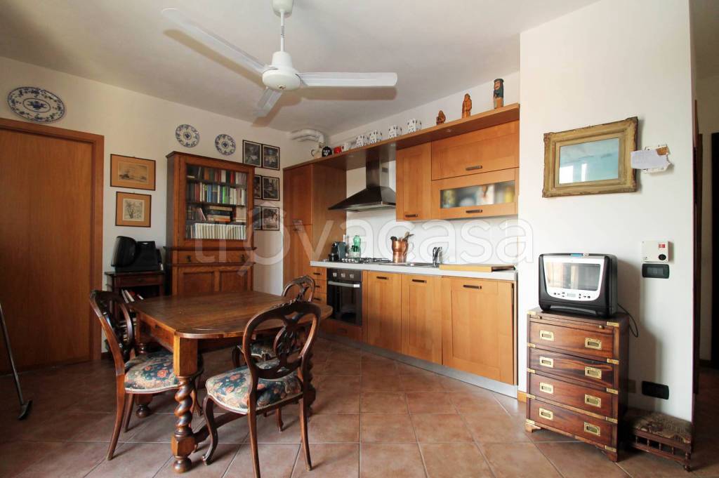 Appartamento in vendita a Castelnuovo Berardenga via Del Corniolo, 13