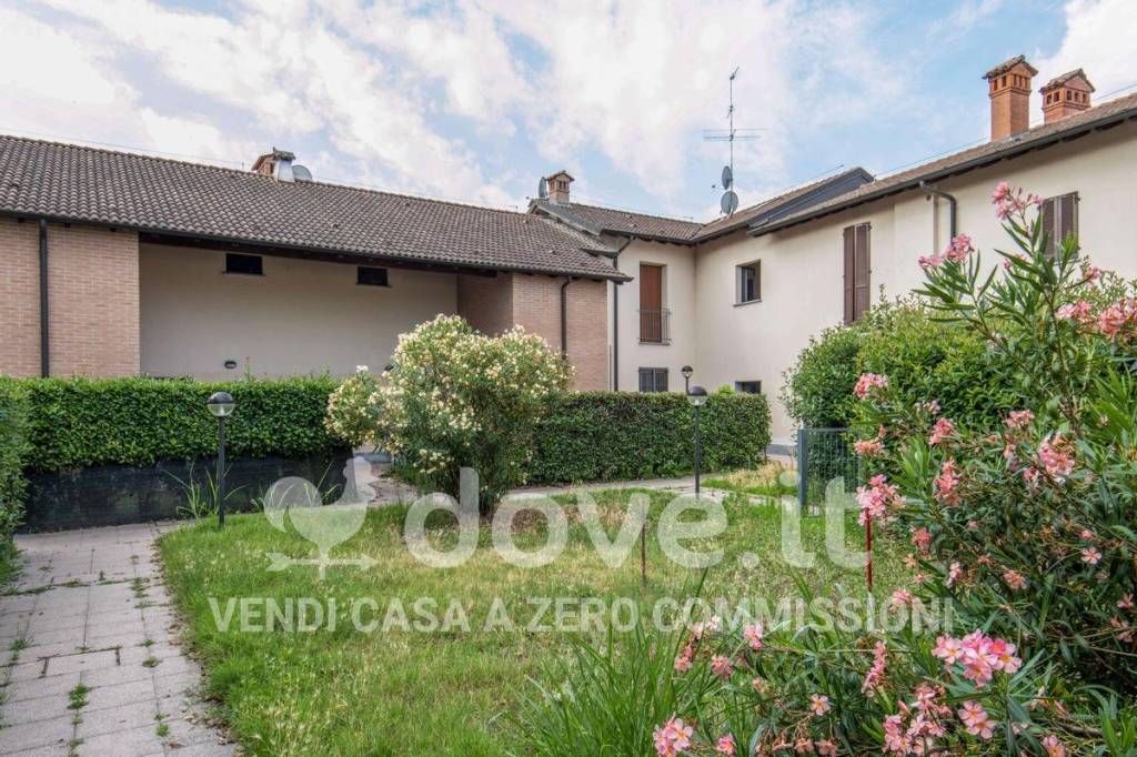 Appartamento in vendita a Villanterio via Trento e Trieste, 1