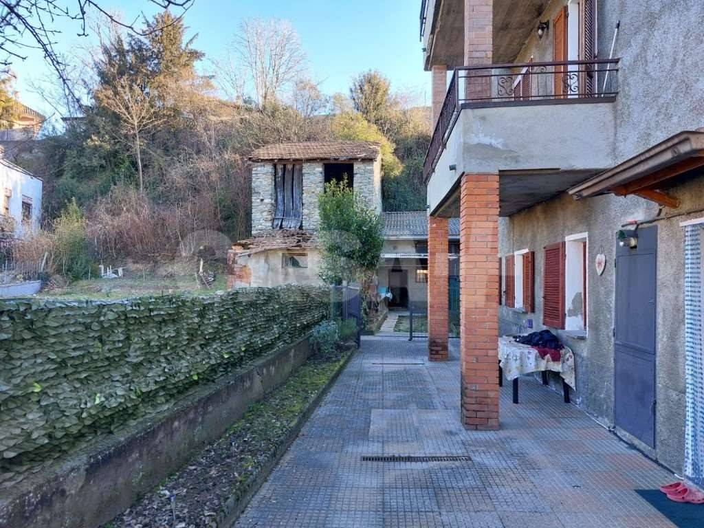 Appartamento in vendita a Ferrera di Varese via Garibaldi, 5