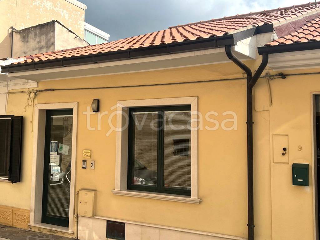 Casa Indipendente in vendita a Cepagatti via Guglielmo Marconi, 7