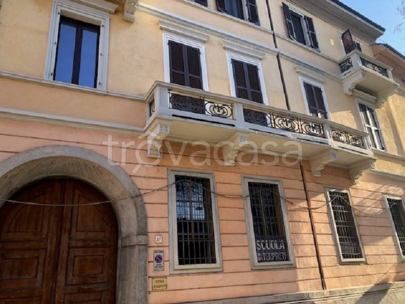 Appartamento in vendita a Cremona via Alessandro Manzoni