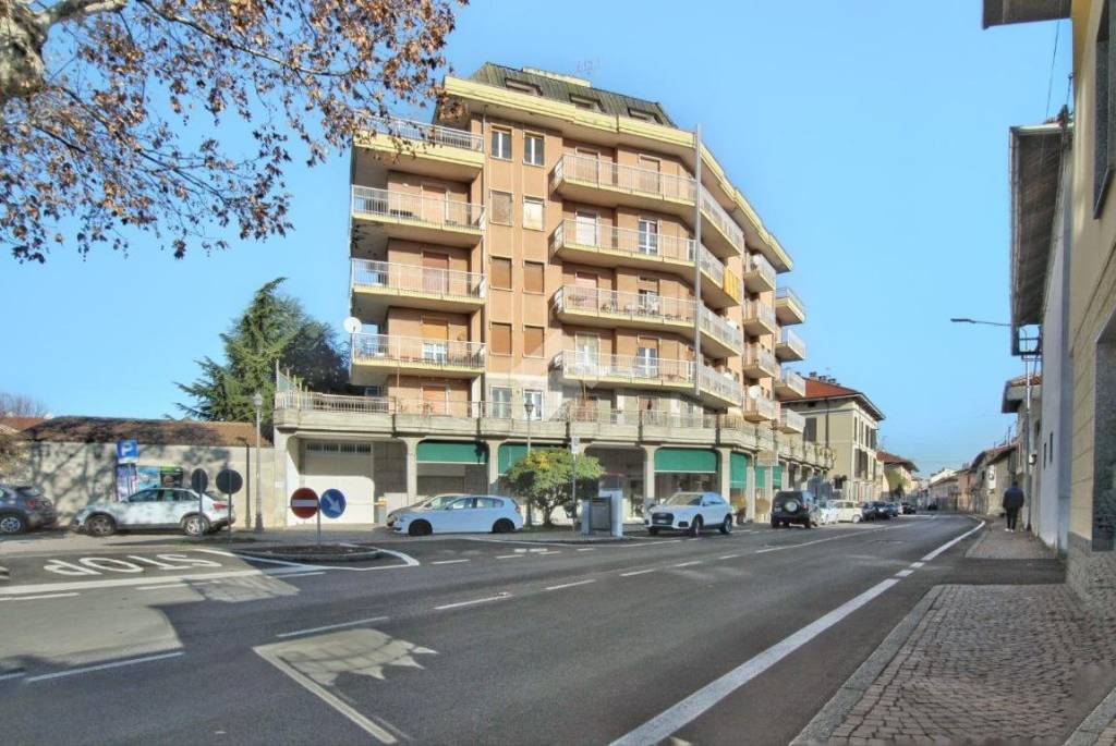 Appartamento in vendita a Cigliano corso Gabriele d'Annunzio, 98