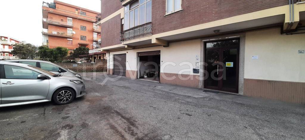Garage in vendita a Lanuvio viale Antonio Gramsci, 99