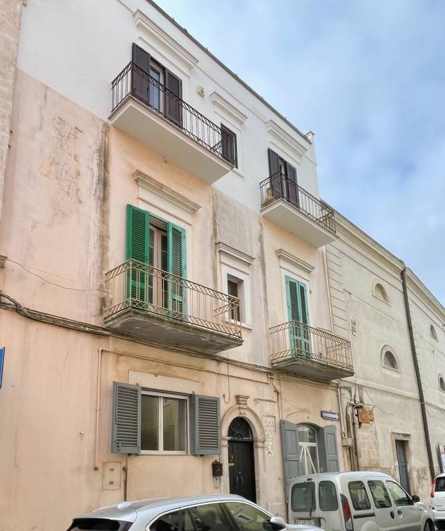 Casa Indipendente in vendita a Gioia del Colle via Daniele Manin, 12