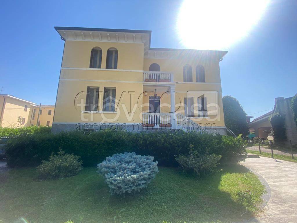 Villa in affitto a Torri di Quartesolo via italia unita, 1