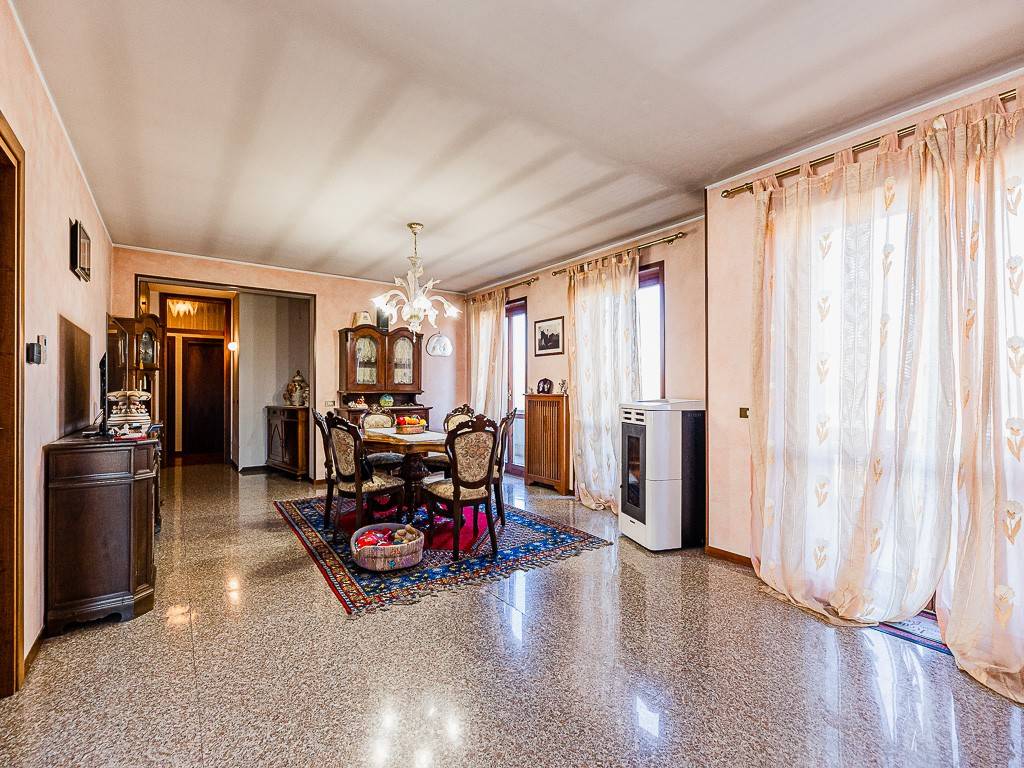Villa Bifamiliare in vendita a San Giovanni Lupatoto via Campagnini, 62