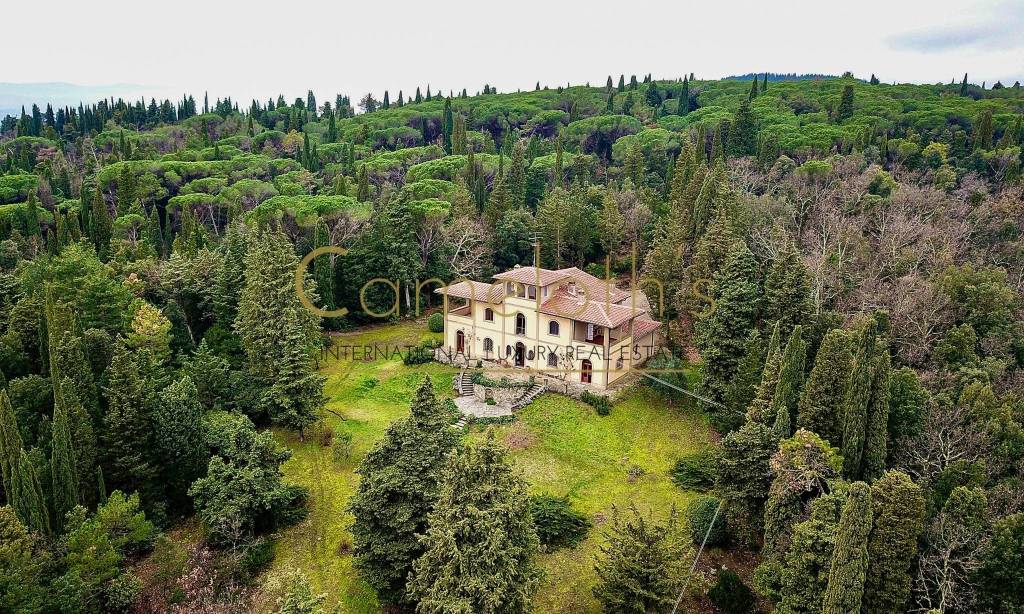 Villa Bifamiliare in affitto a Firenze via di Vincigliata