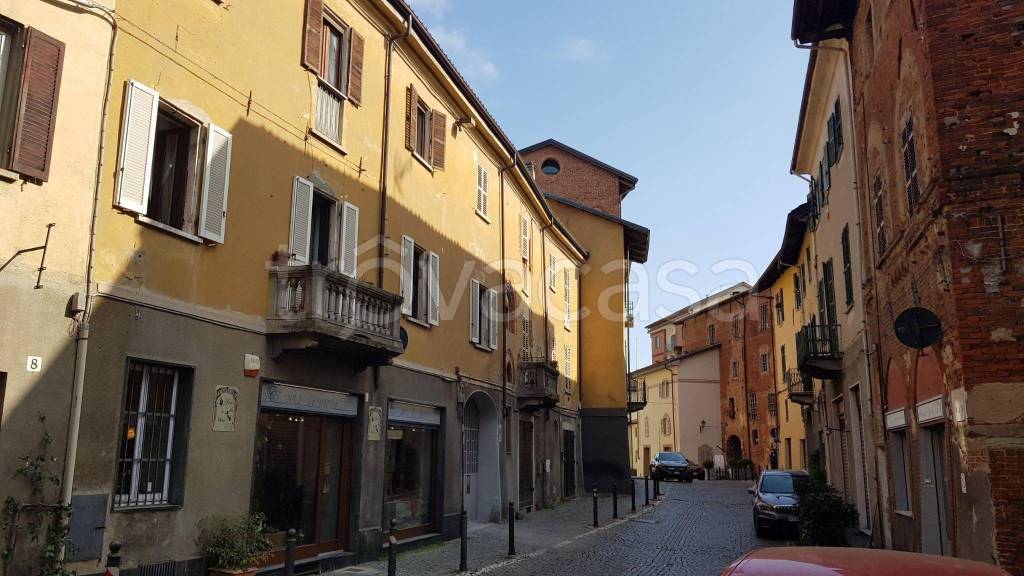 Appartamento in in vendita da privato a Chieri via San Giorgio, 6