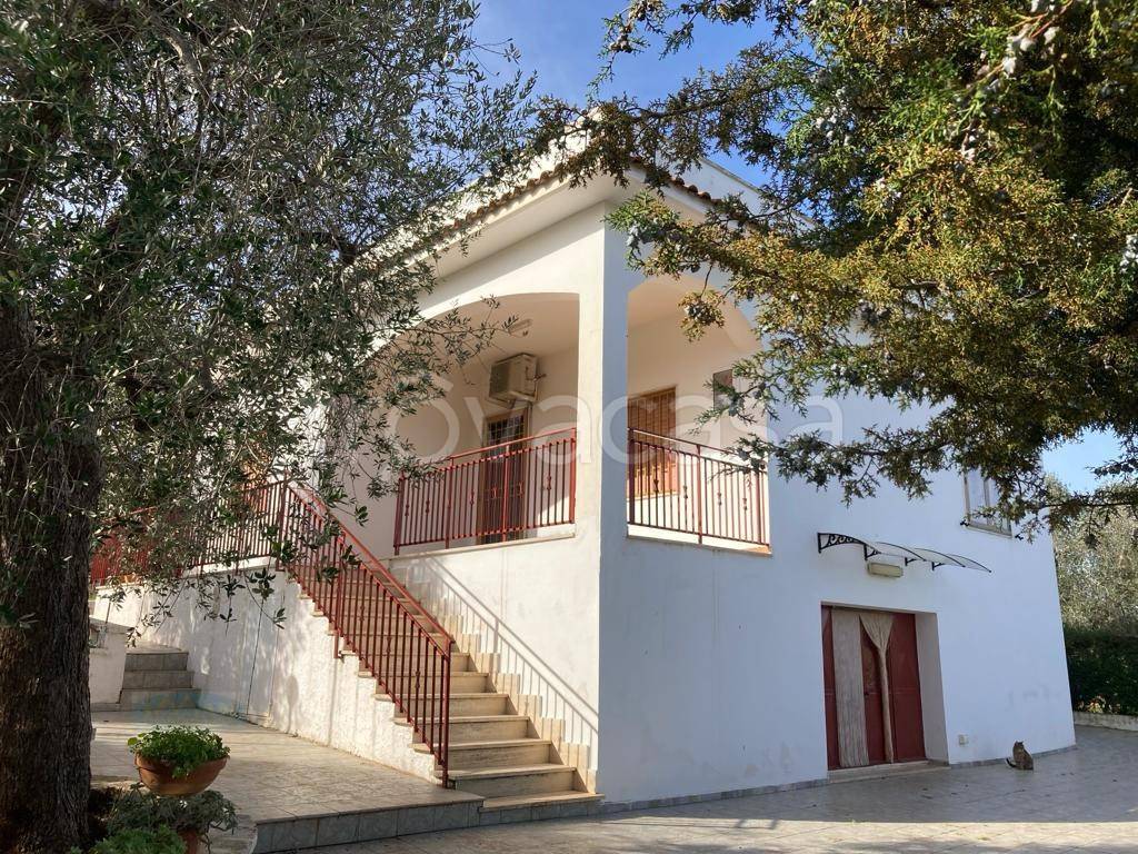 Villa in vendita a Ceglie Messapica contrada Pisciacalze