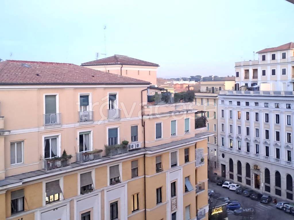 Ufficio in affitto a Roma via Antonio Baiamonti