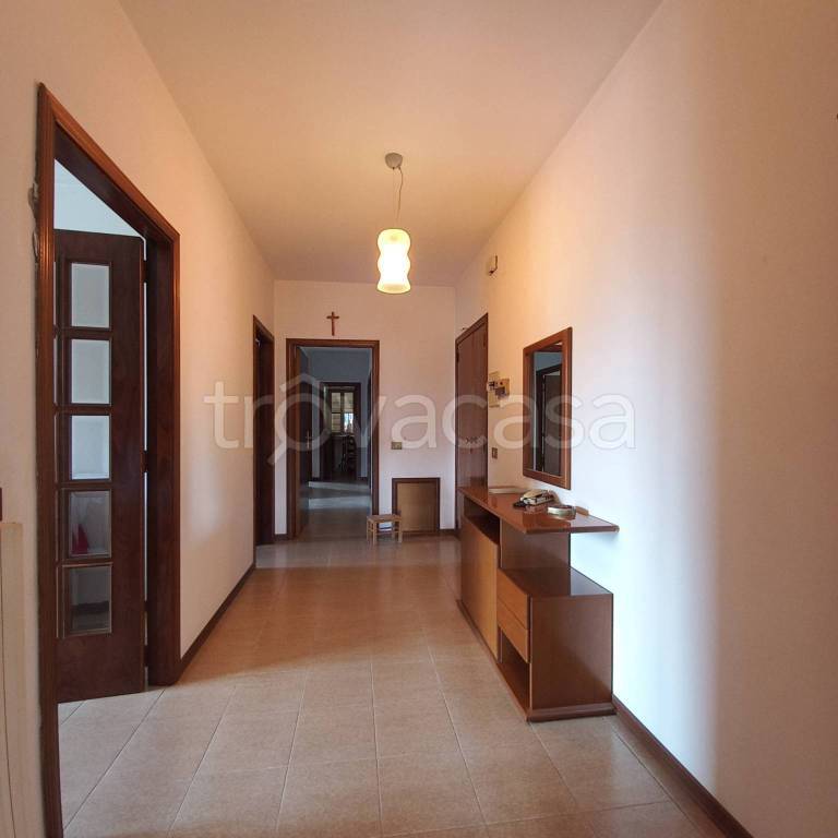 Appartamento in vendita a Montegiorgio via Piane di Monteverde, 43