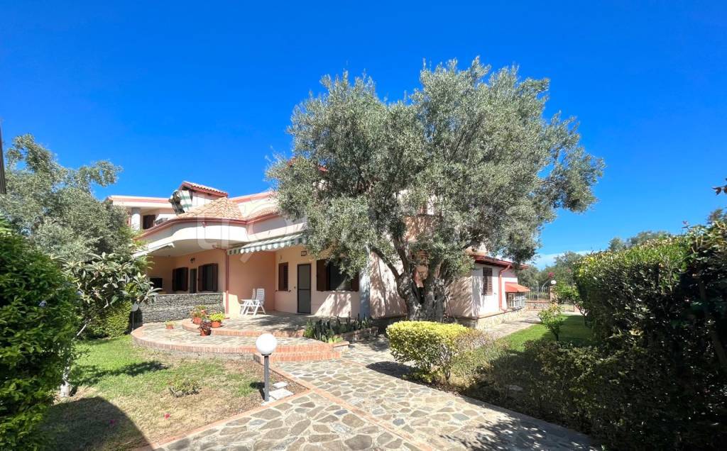 Villa a Schiera in in vendita da privato a Crucoli via Pio La Torre, 6