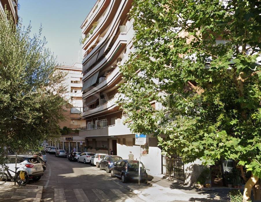Appartamento in vendita a Roma via Francesco Sivori, 63