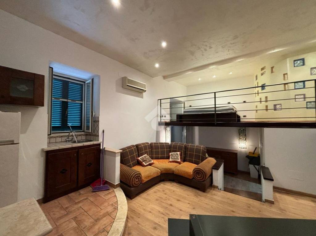 Appartamento in vendita a Monte Compatri via Arco Giotto, 1
