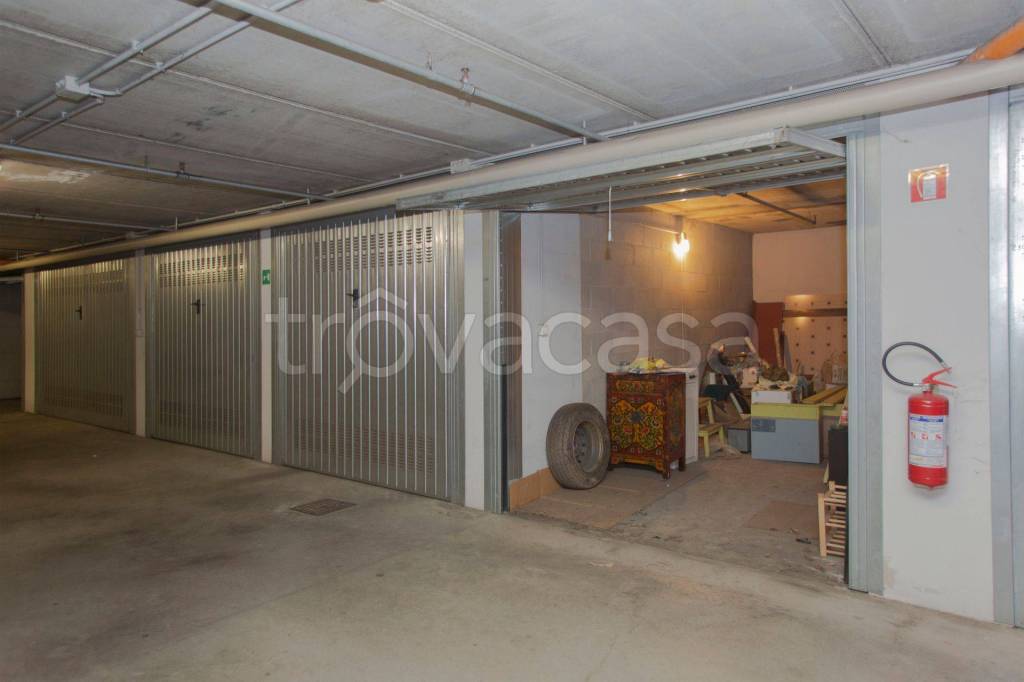 Garage in vendita a Milano ripa di Porta Ticinese, 91, 20143 Milano mi, Italia