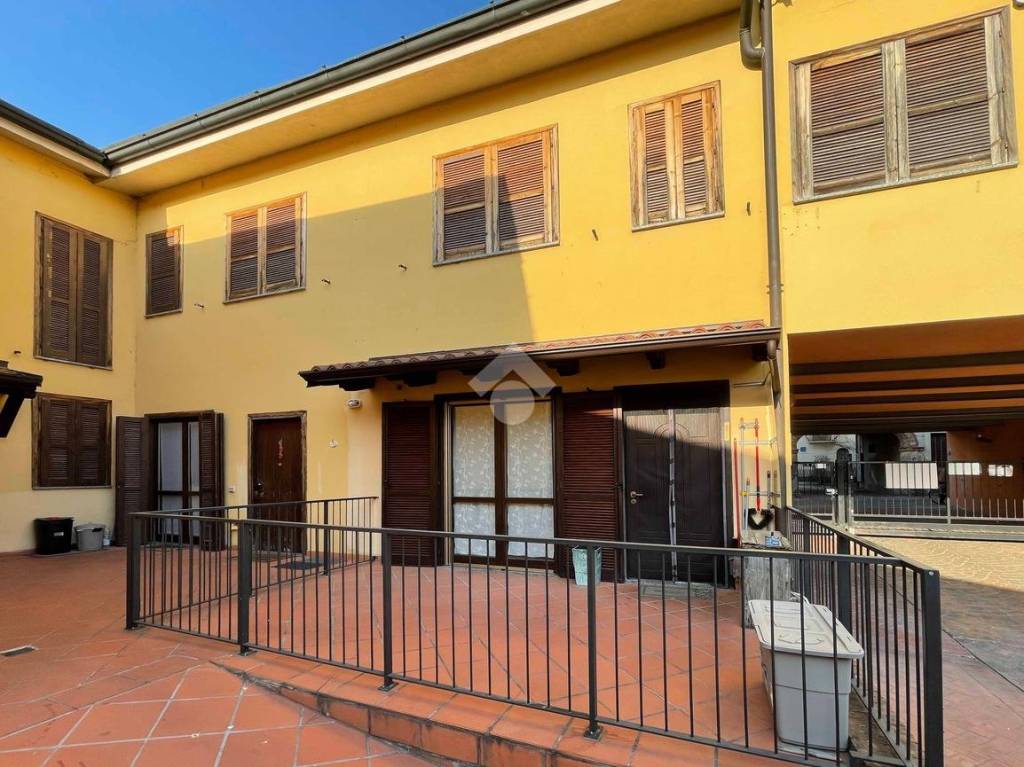 Appartamento in vendita a Bagnolo Cremasco via Dante Alighieri, 9