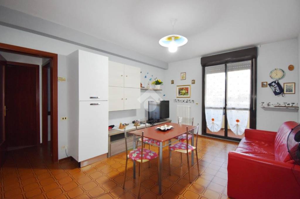 Appartamento in vendita a Ivrea viale Biella