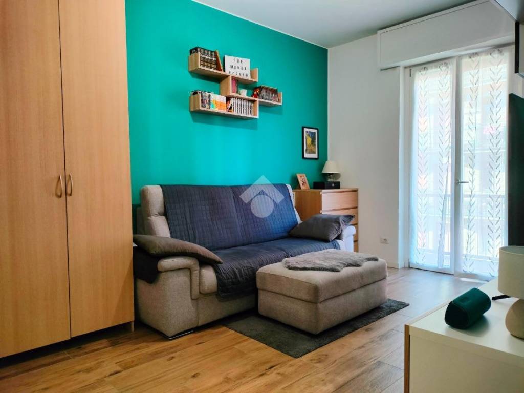 Appartamento in vendita a Cesano Boscone via Italia