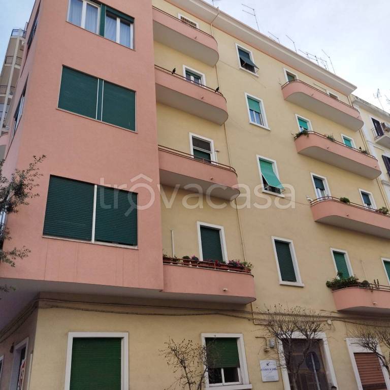 Appartamento in vendita a Taranto via Duca degli Abruzzi, 11