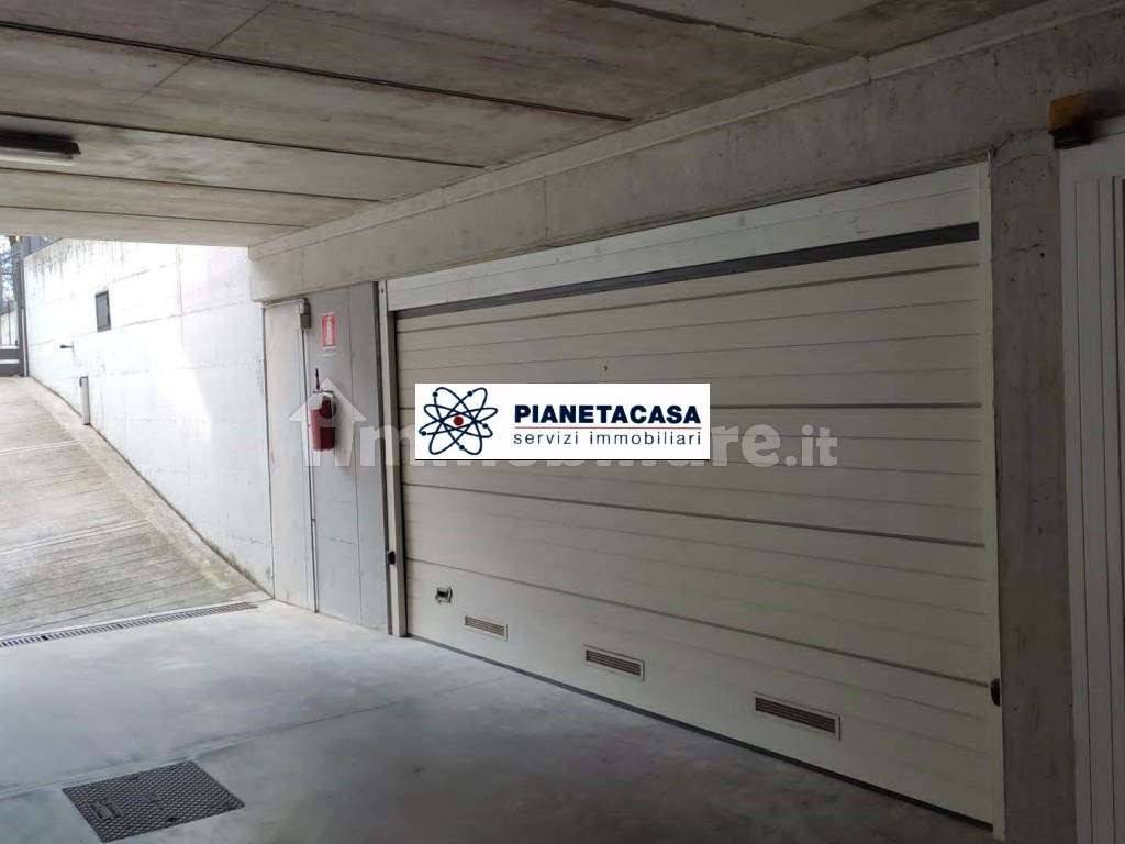 Garage in vendita a Dalmine
