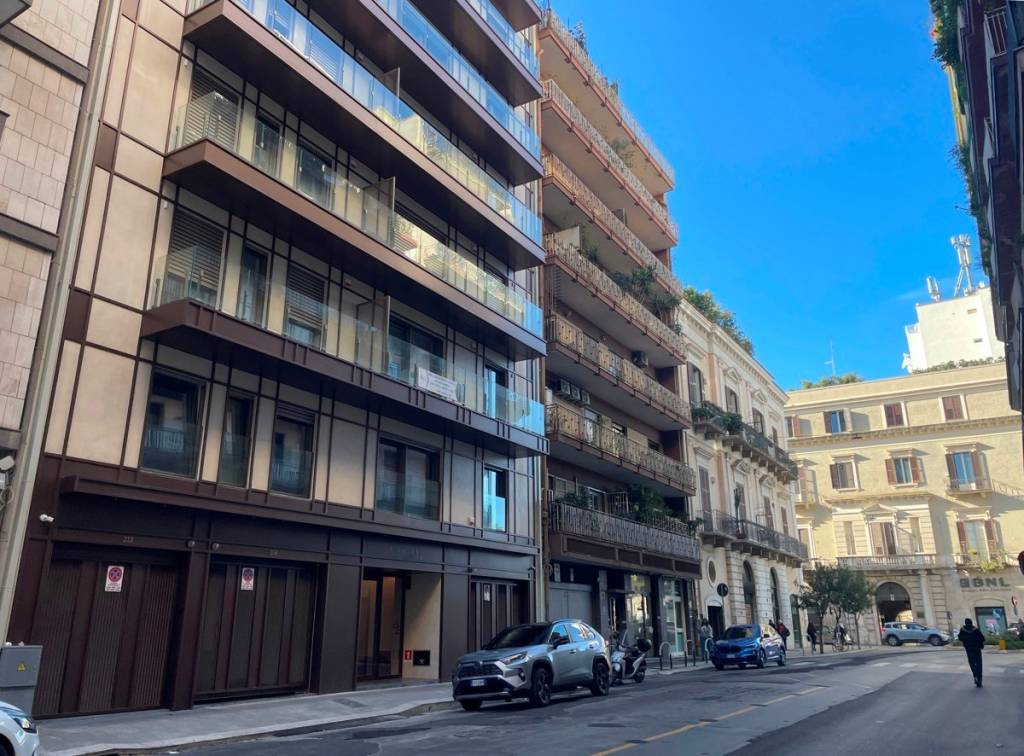 Appartamento in affitto a Bari via Piccinni , 216